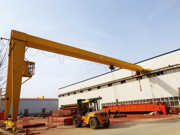 MHB型半门式起重机